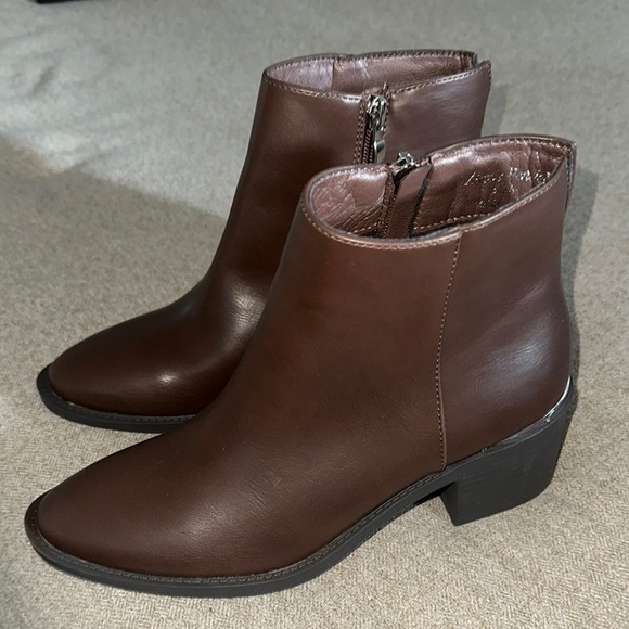Brown Ankle Booties with Side Zippers - Picture 2 of 5